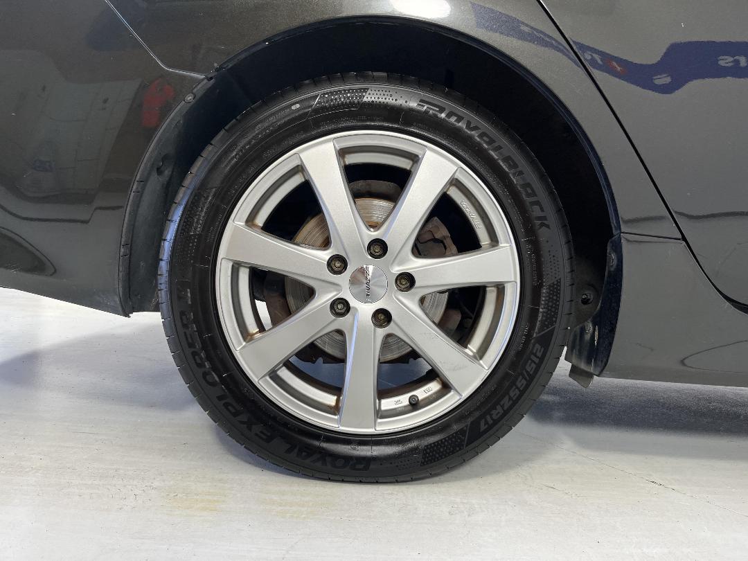 Photo '12' of Mazda Atenza