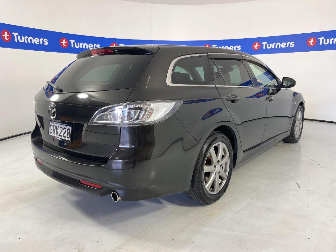 Photo '7' of Mazda Atenza