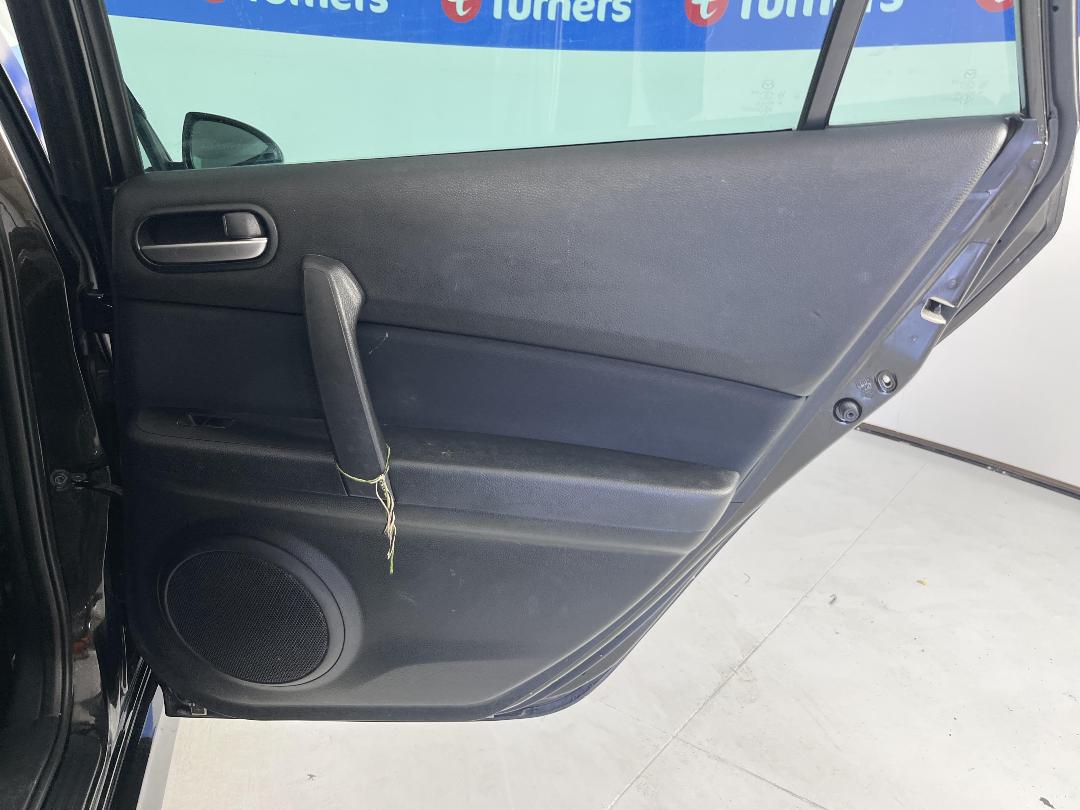 Photo '19' of Mazda Atenza