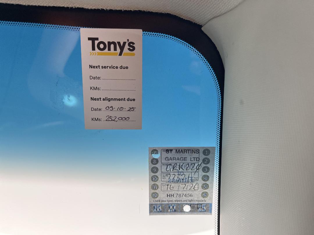 Photo '25' of Mazda Atenza