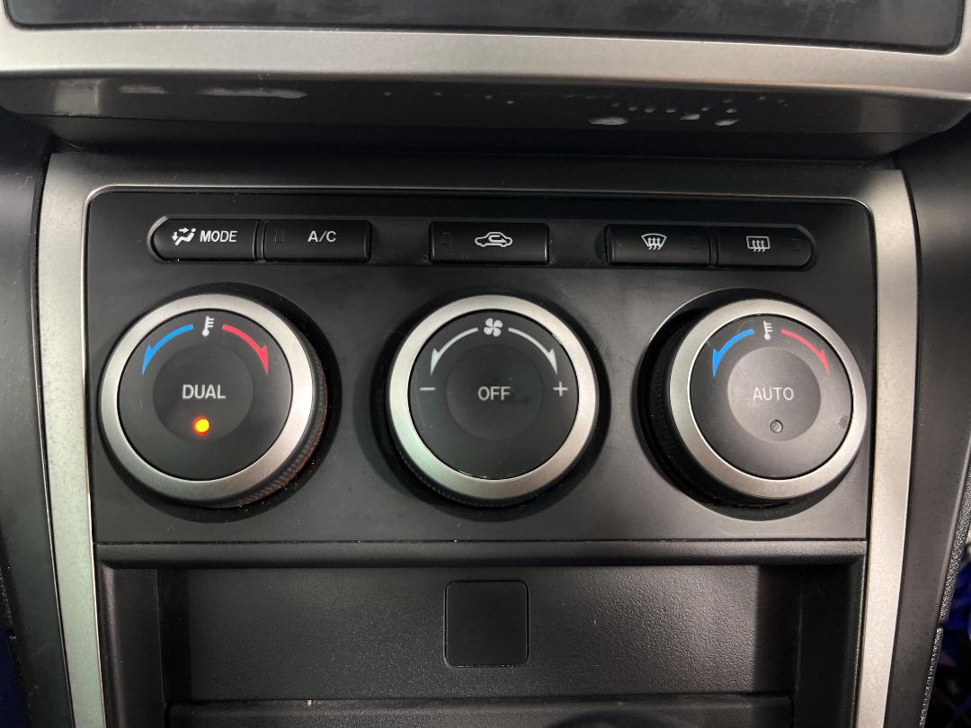 Photo '24' of Mazda Atenza