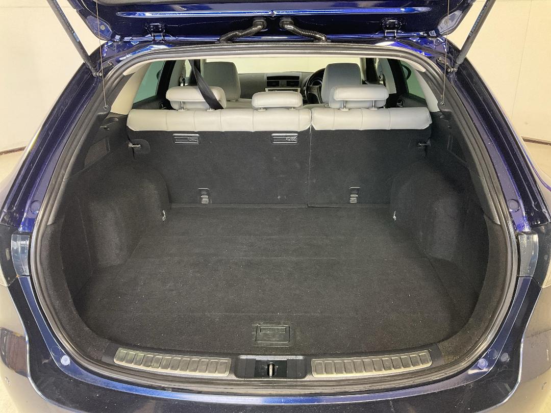 Photo '14' of Mazda Atenza Photo '14' of Mazda Atenza