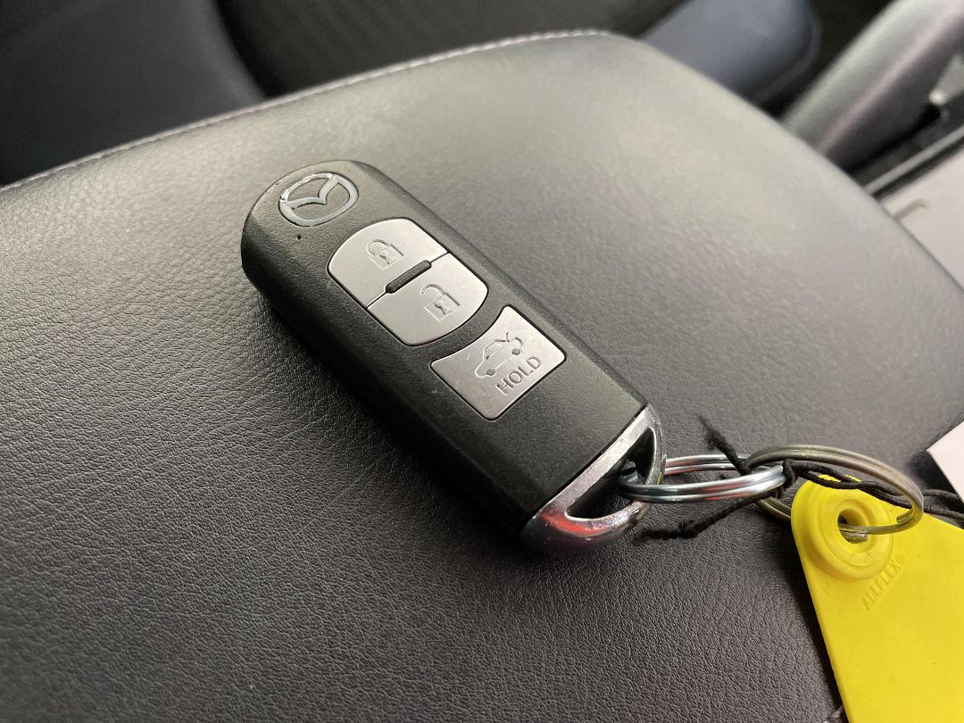 Photo '22' of Mazda Atenza Photo '22' of Mazda Atenza