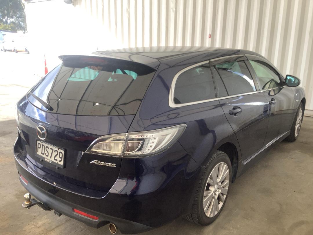 Photo '8' of Mazda Atenza