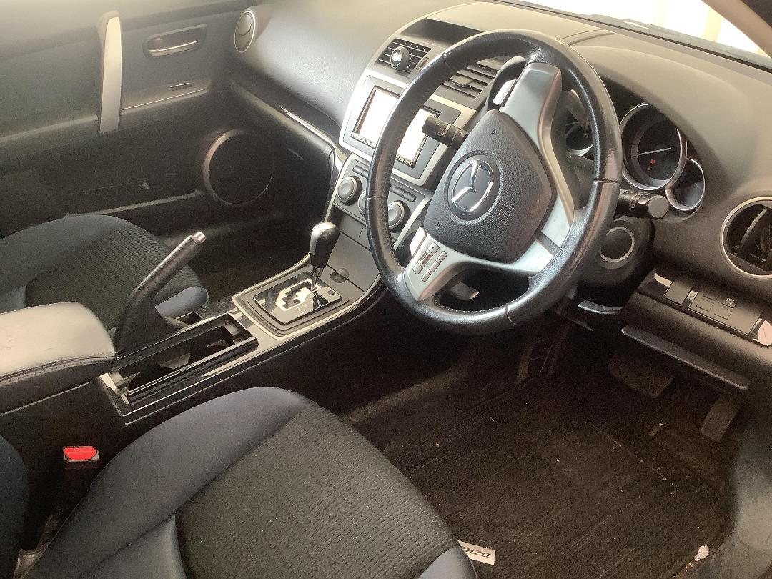 Photo '12' of Mazda Atenza