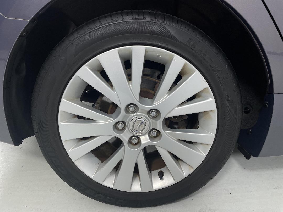 Photo '12' of Mazda Atenza