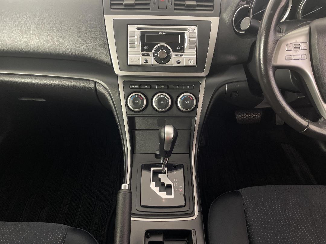 Photo '18' of Mazda Atenza