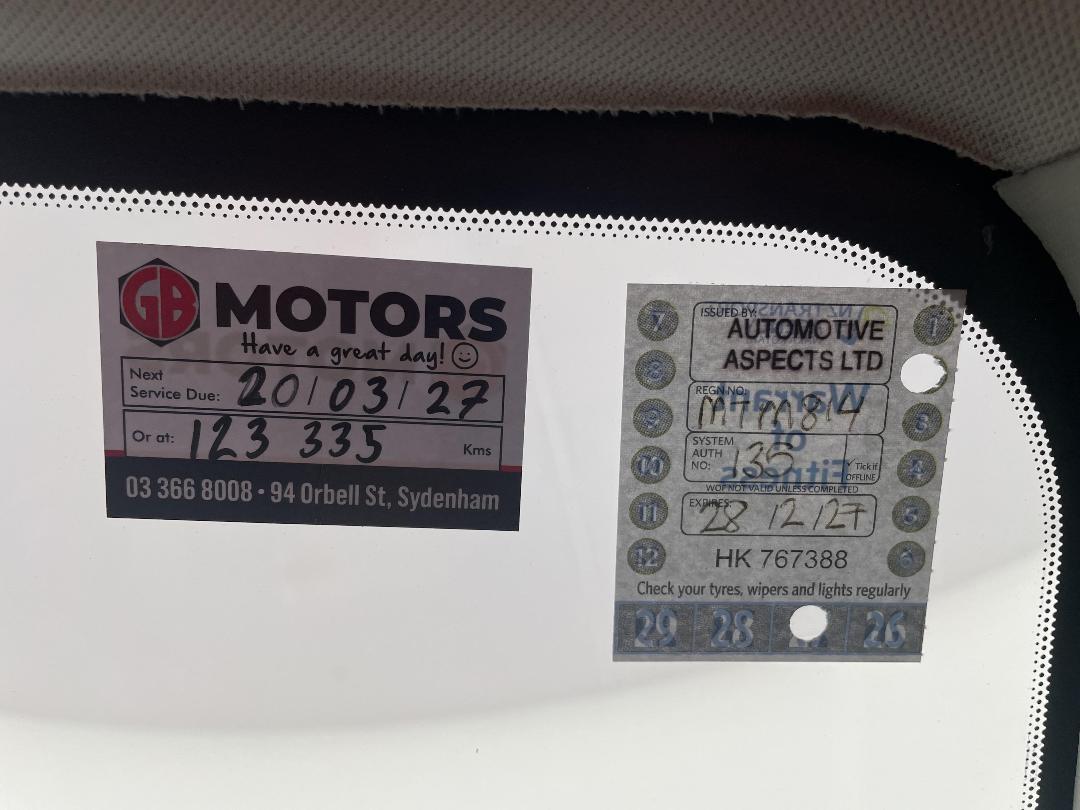 Photo '24' of Mazda Atenza