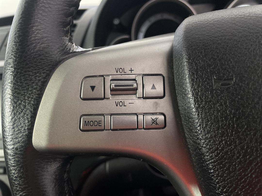 Photo '23' of Mazda Atenza