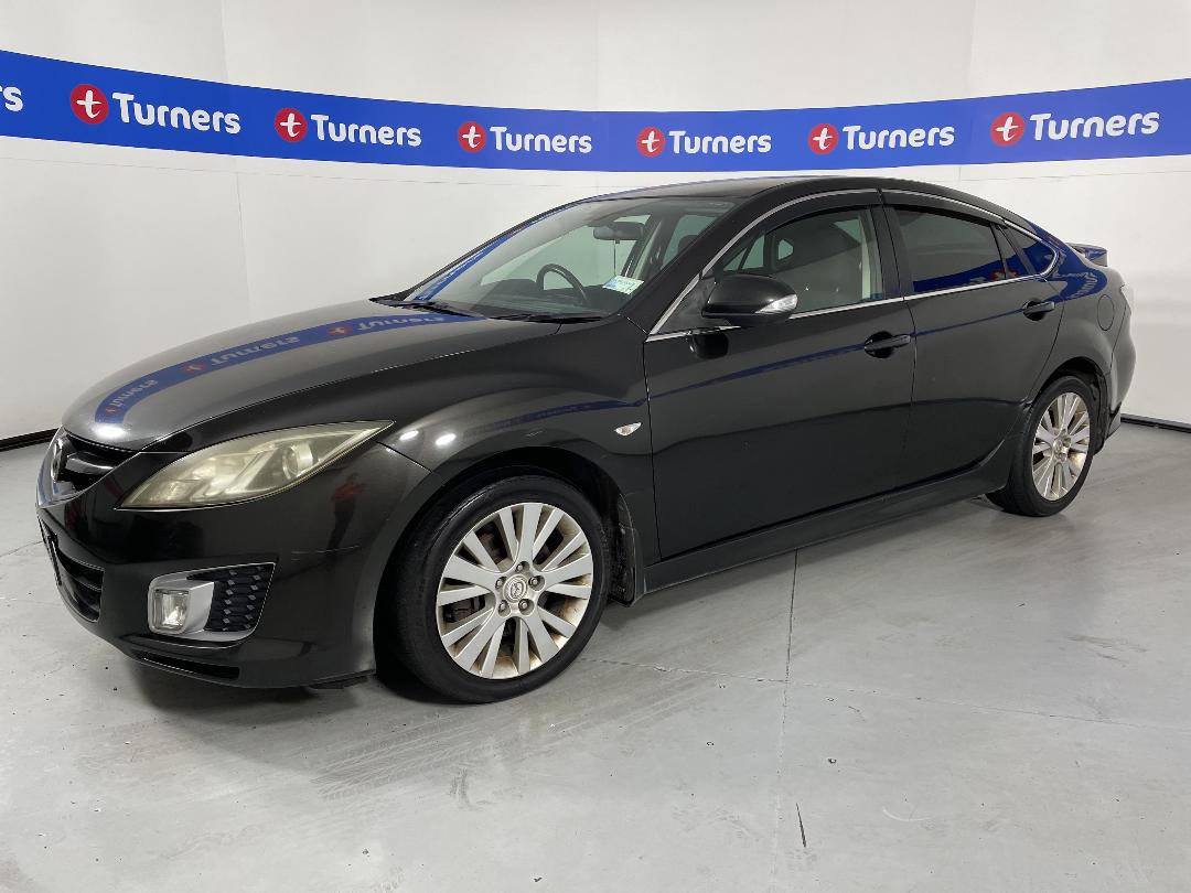 Photo '4' of Mazda Atenza