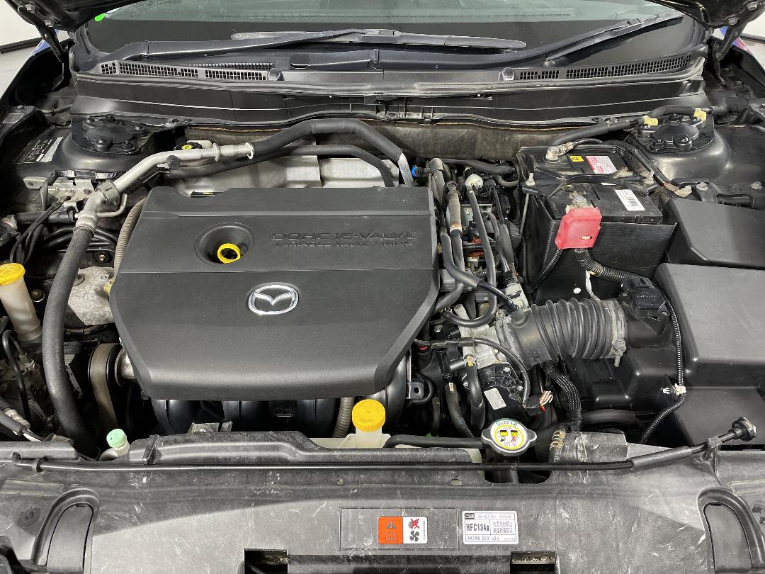 Photo '13' of Mazda Atenza