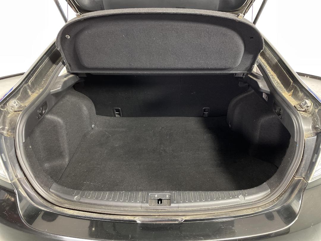 Photo '14' of Mazda Atenza