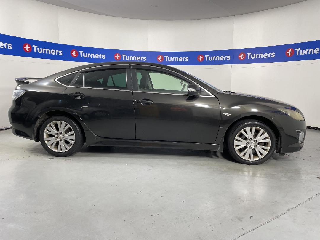 Photo '23' of Mazda Atenza