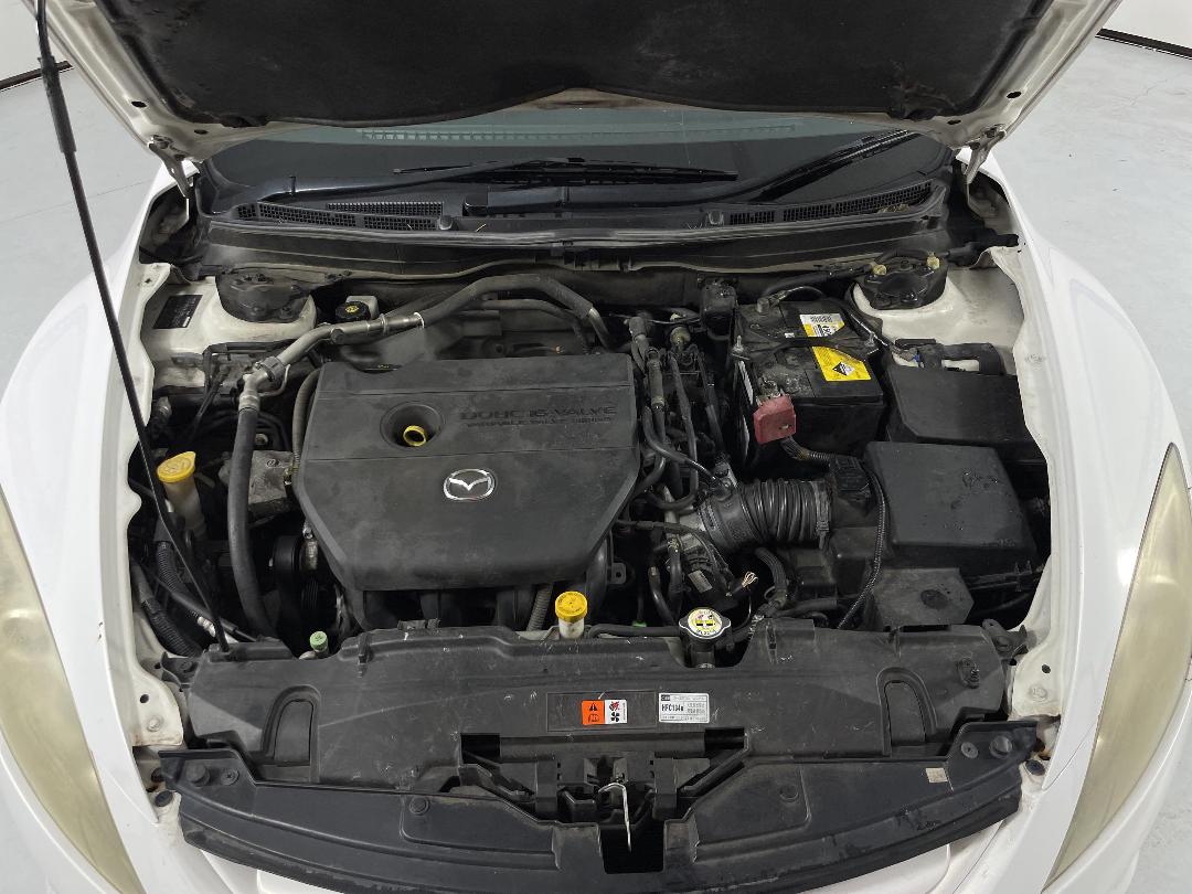 Photo '11' of Mazda Atenza