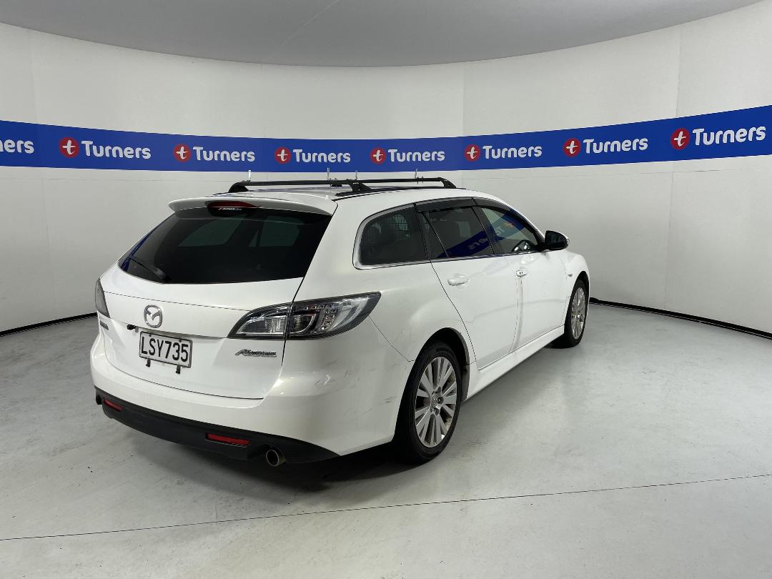 Photo '6' of Mazda Atenza