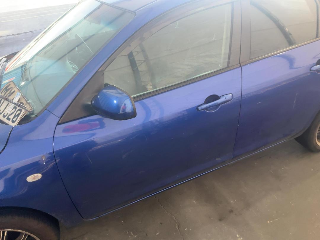 Photo '8' of Mazda Axela Photo '8' of Mazda Axela