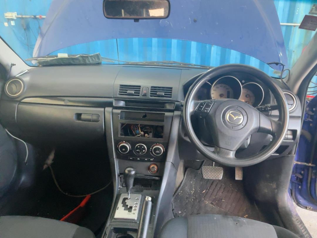 Photo '23' of Mazda Axela Photo '23' of Mazda Axela