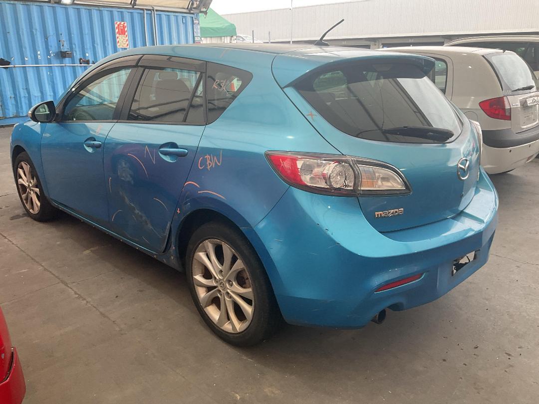 Photo '4' of Mazda Axela