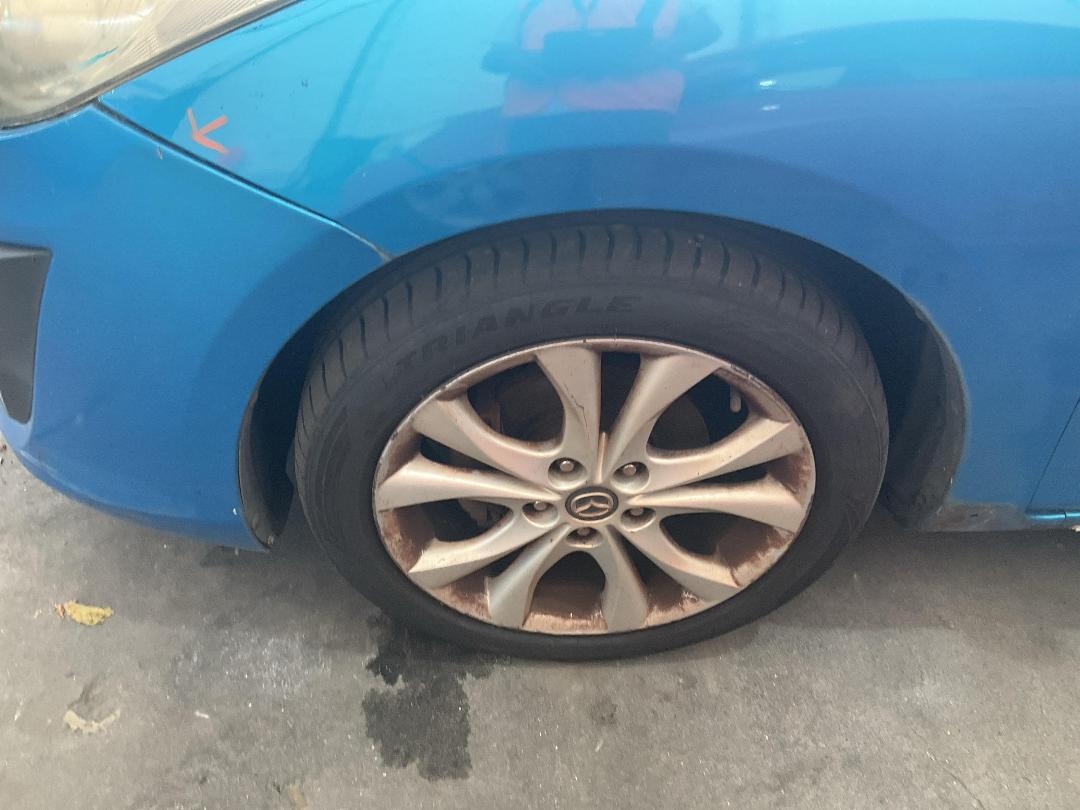 Photo '17' of Mazda Axela