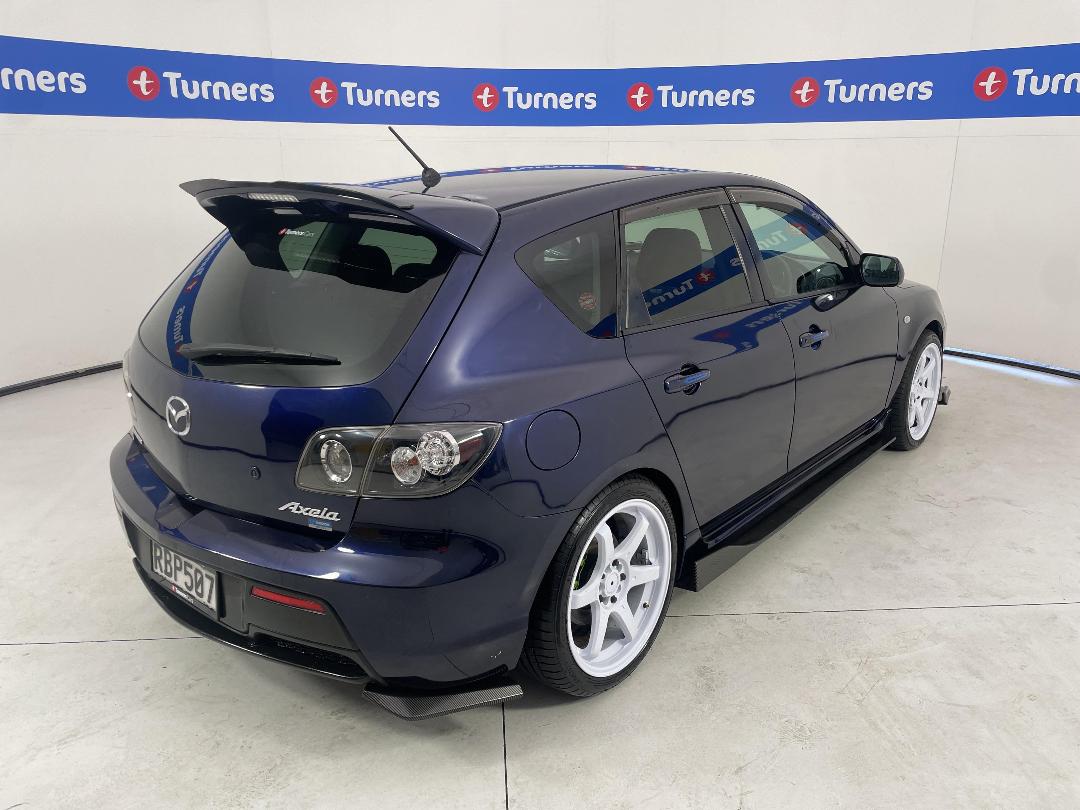 Photo '7' of Mazda Axela Photo '7' of Mazda Axela