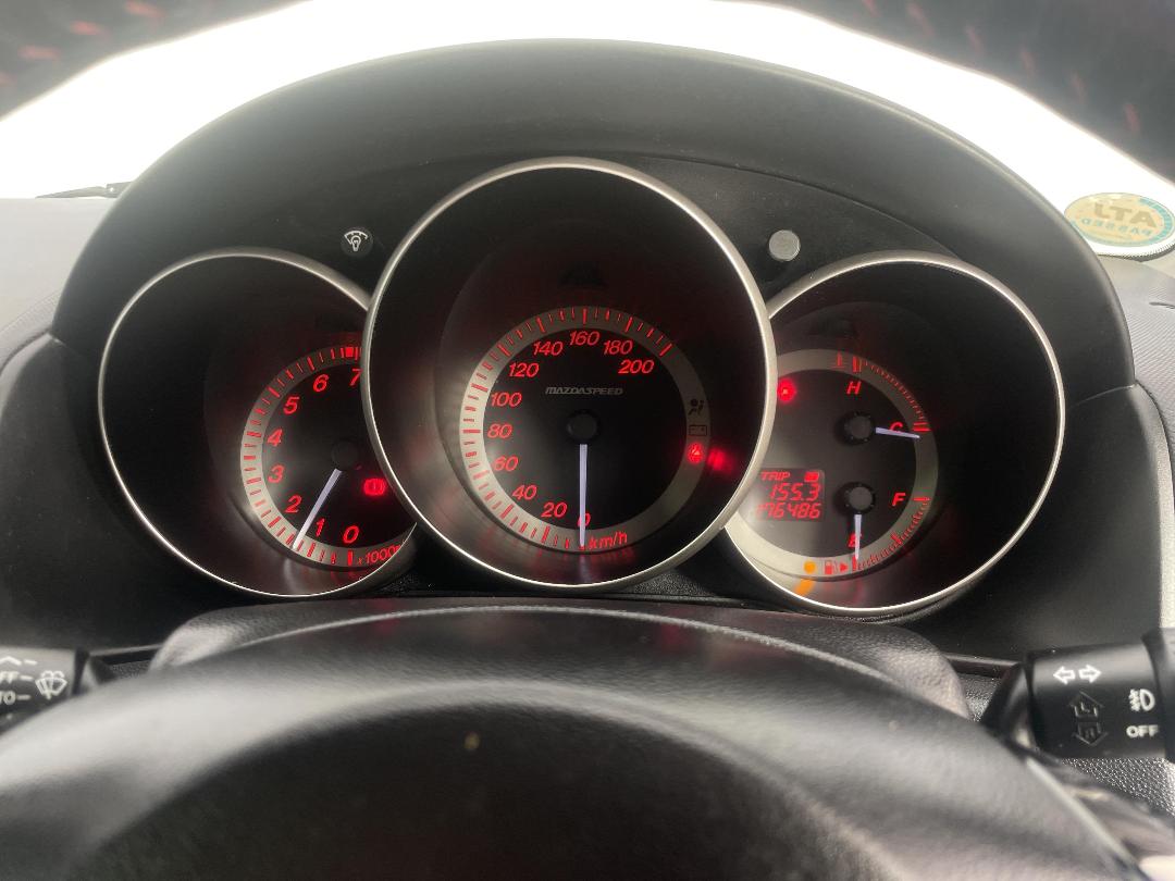 Photo '21' of Mazda Axela Photo '21' of Mazda Axela