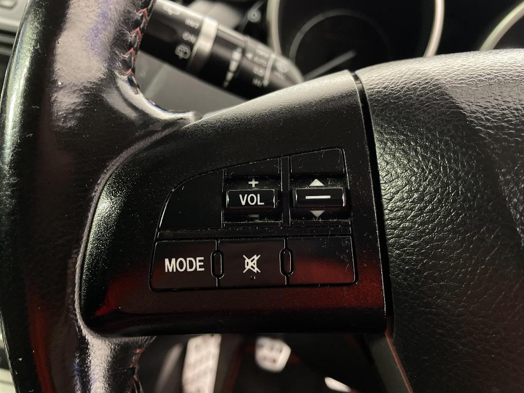 Photo '25' of Mazda Axela