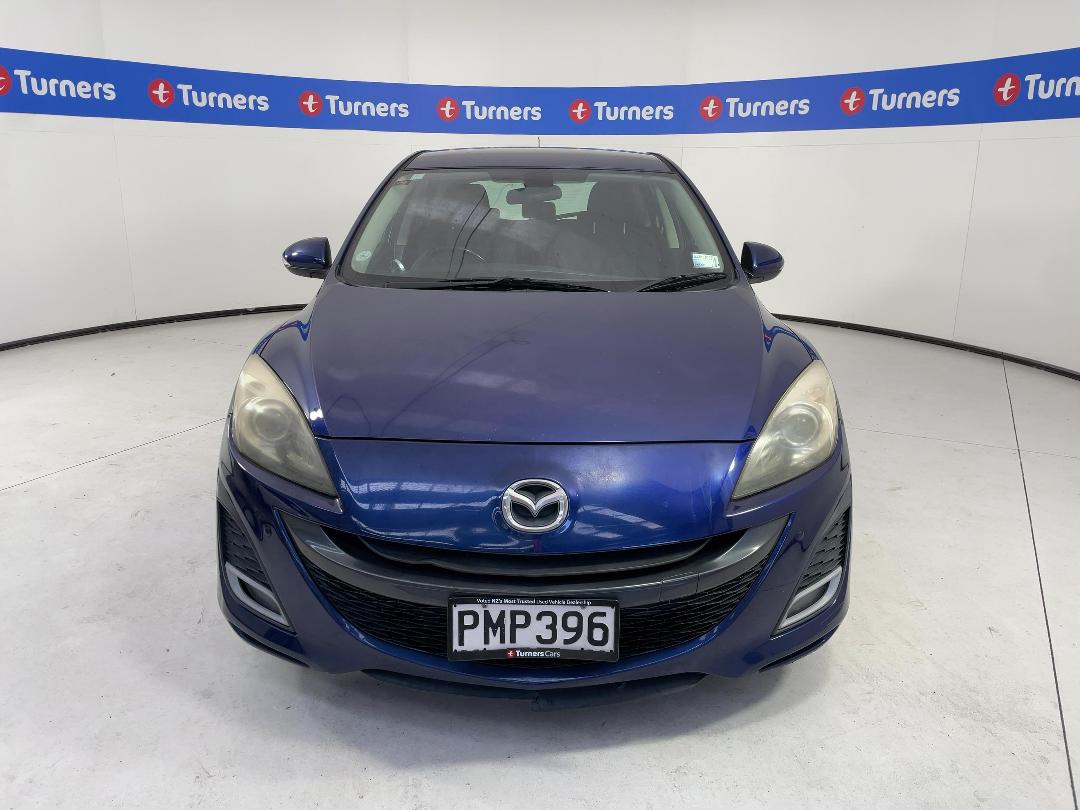 Photo '2' of Mazda Axela Photo '2' of Mazda Axela