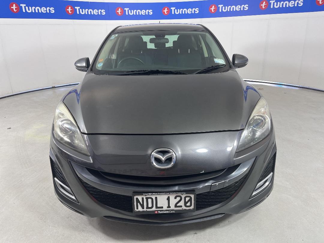 Photo '2' of Mazda Axela Photo '2' of Mazda Axela