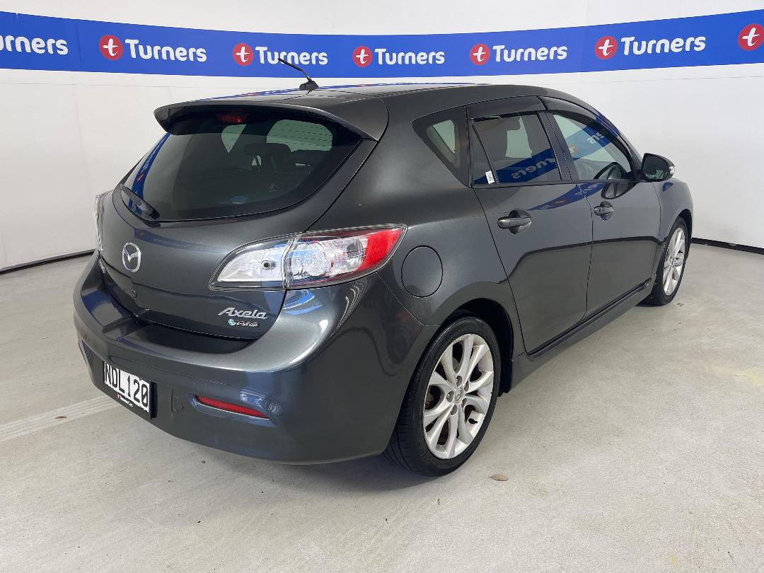 Photo '7' of Mazda Axela Photo '7' of Mazda Axela