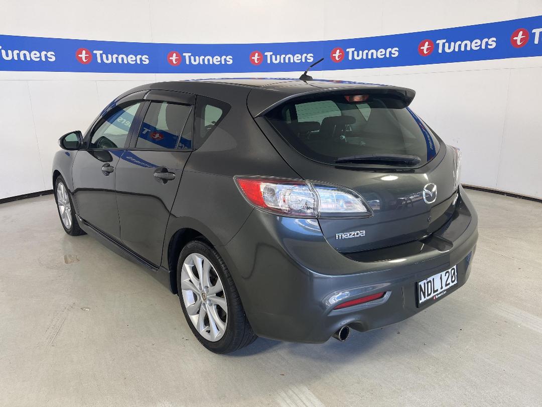 Photo '5' of Mazda Axela Photo '5' of Mazda Axela