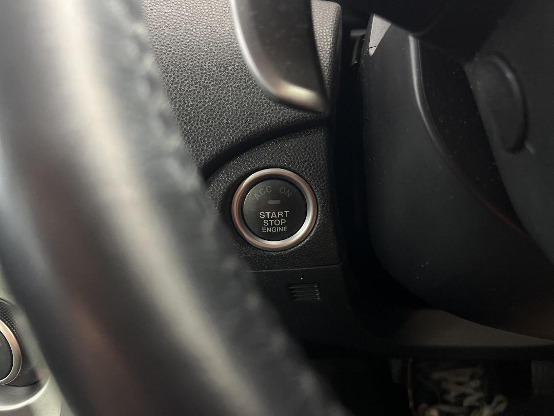 Photo '28' of Mazda Axela Photo '28' of Mazda Axela