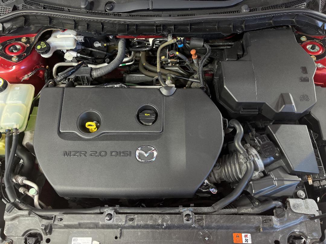 Photo '13' of Mazda Axela