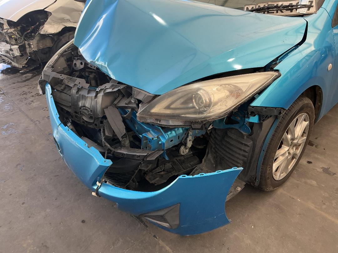 Photo '6' of Mazda Axela Sport