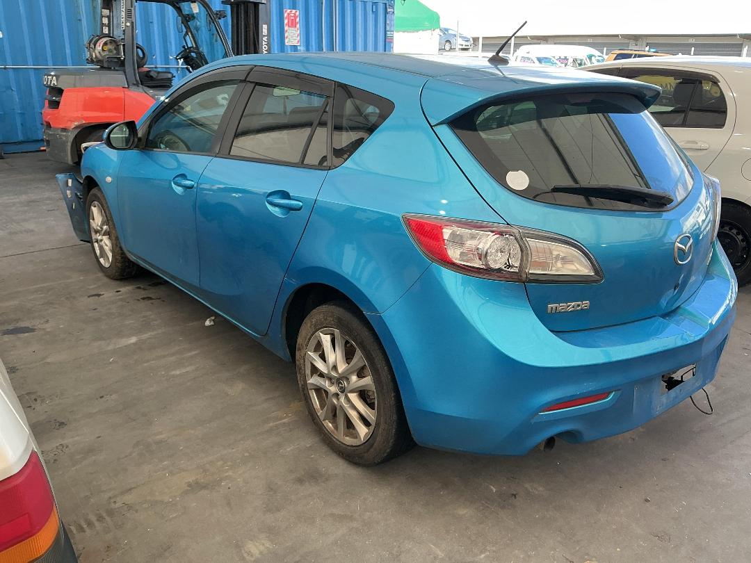 Photo '12' of Mazda Axela Sport