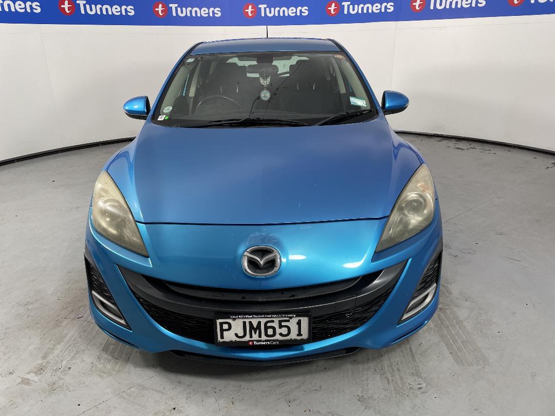 Photo '2' of Mazda Axela