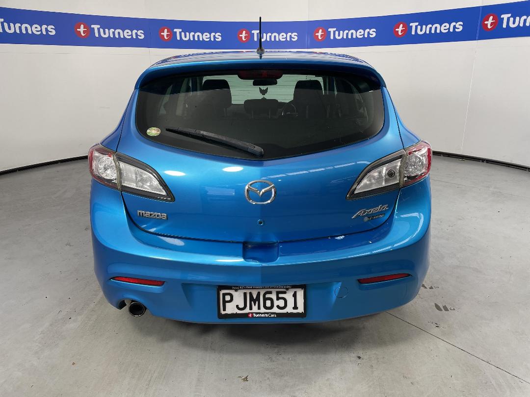 Photo '6' of Mazda Axela