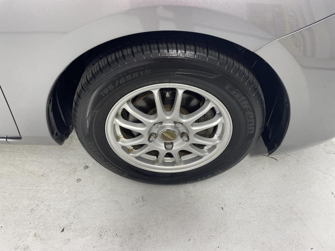 Photo '9' of Mazda Axela Photo '9' of Mazda Axela