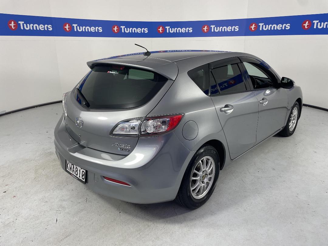 Photo '7' of Mazda Axela Photo '7' of Mazda Axela