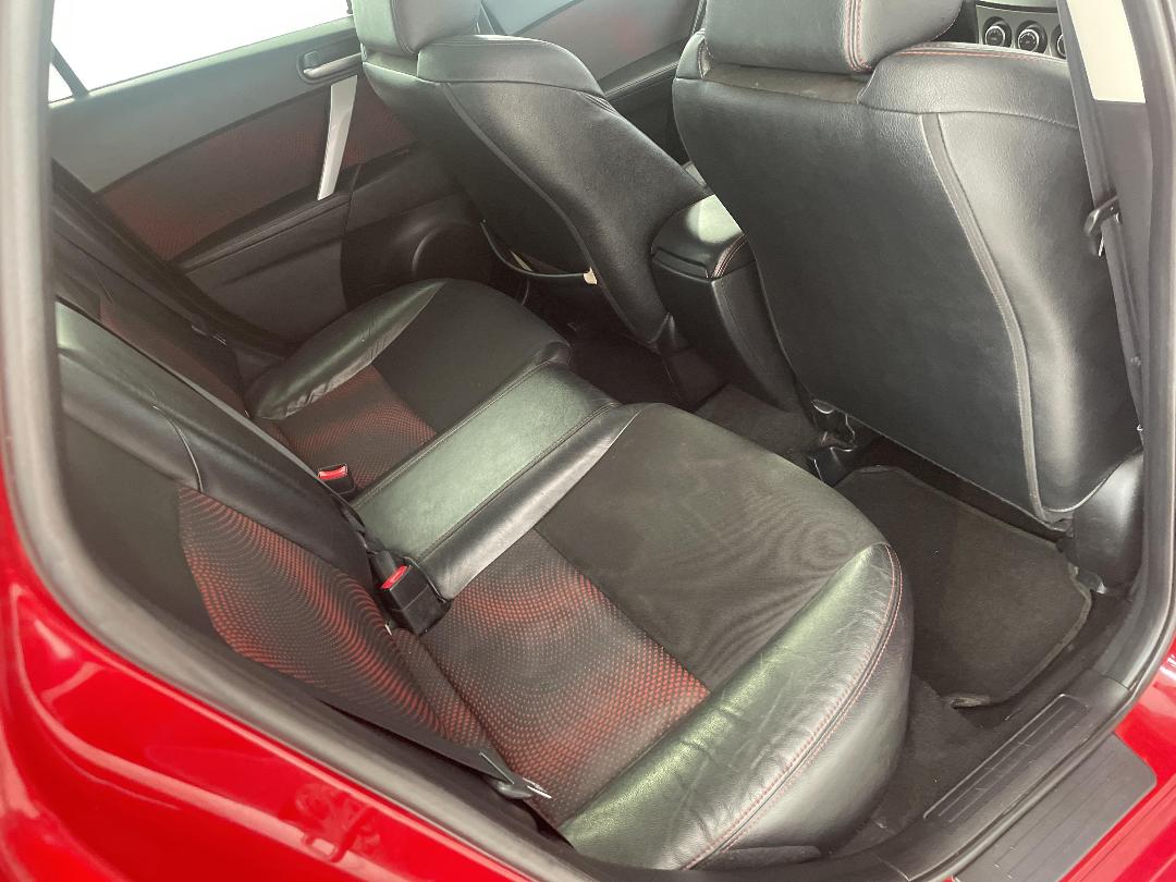 Photo '20' of Mazda Axela