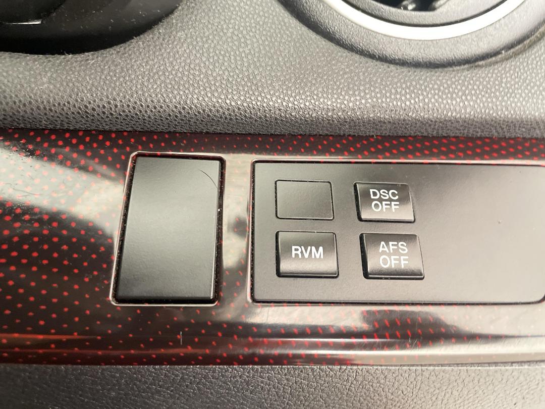 Photo '24' of Mazda Axela