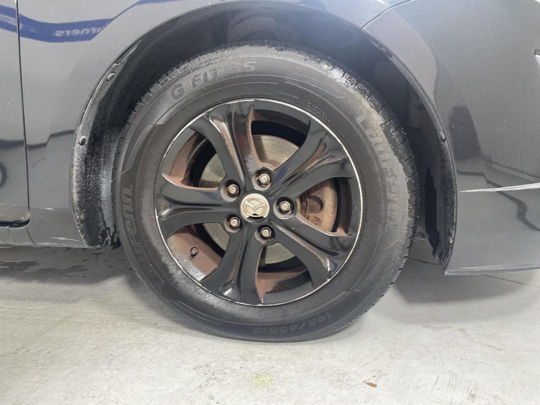 Photo '9' of Mazda Axela