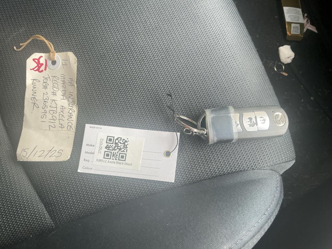 Photo '19' of Mazda Axela Photo '19' of Mazda Axela