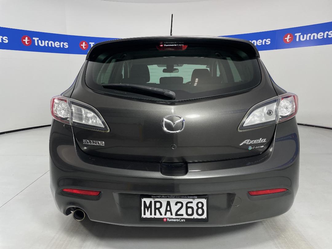 Photo '6' of Mazda Axela