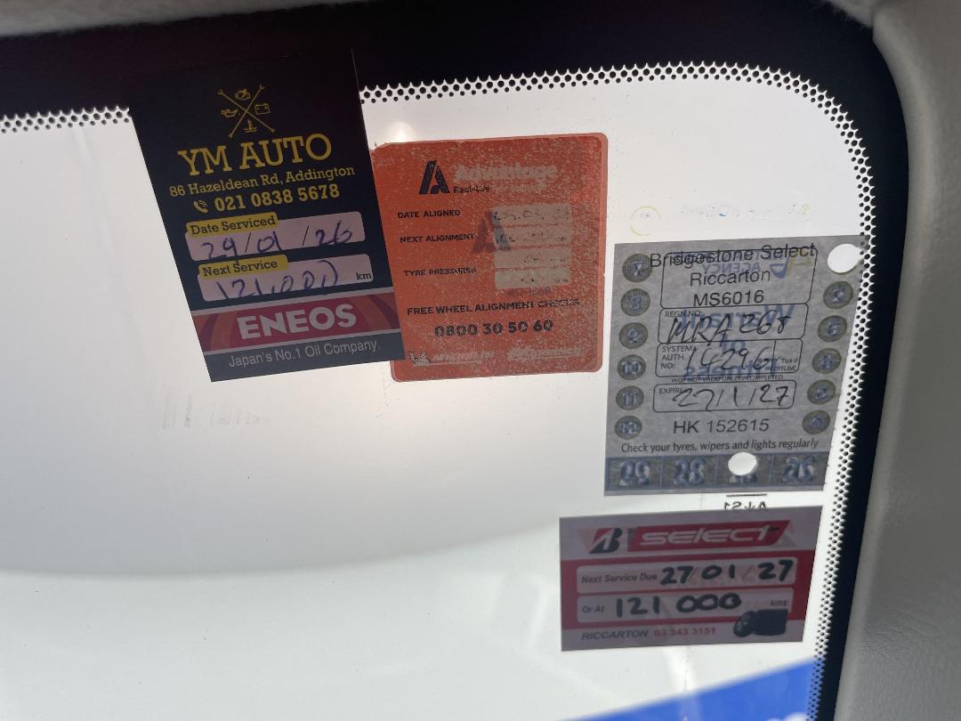 Photo '27' of Mazda Axela