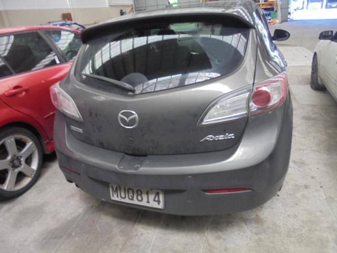 Photo '4' of Mazda Axela