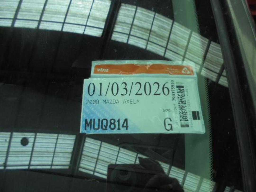 Photo '20' of Mazda Axela