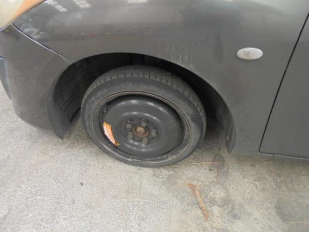 Photo '14' of Mazda Axela