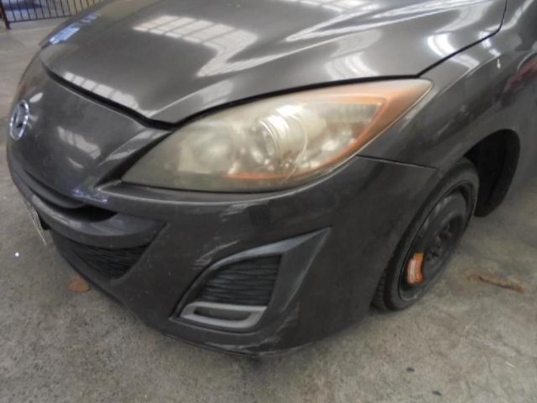 Photo '5' of Mazda Axela