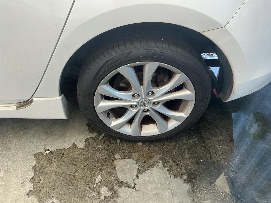 Photo '9' of Mazda Axela