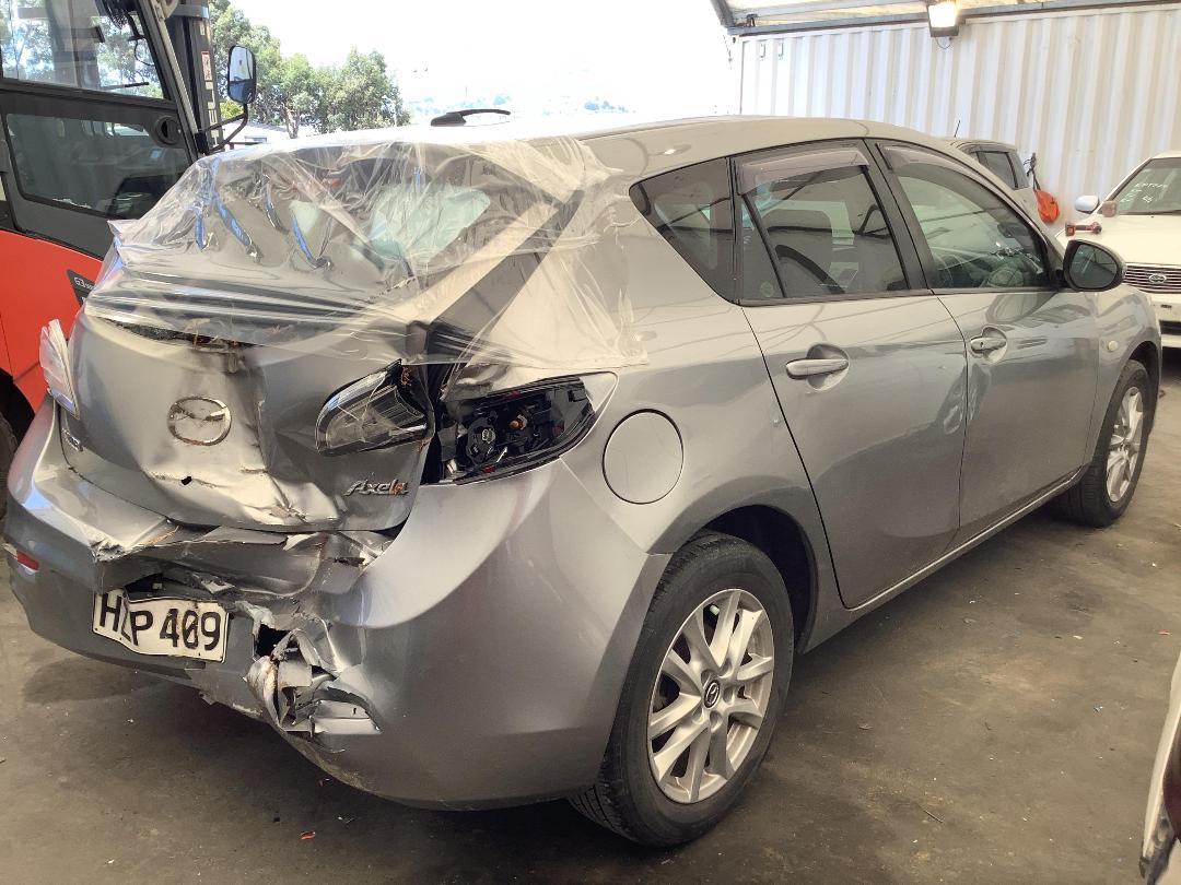 Photo '3' of Mazda Axela